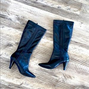 Antonio Melani Black Zip Up Boots Size 7.5